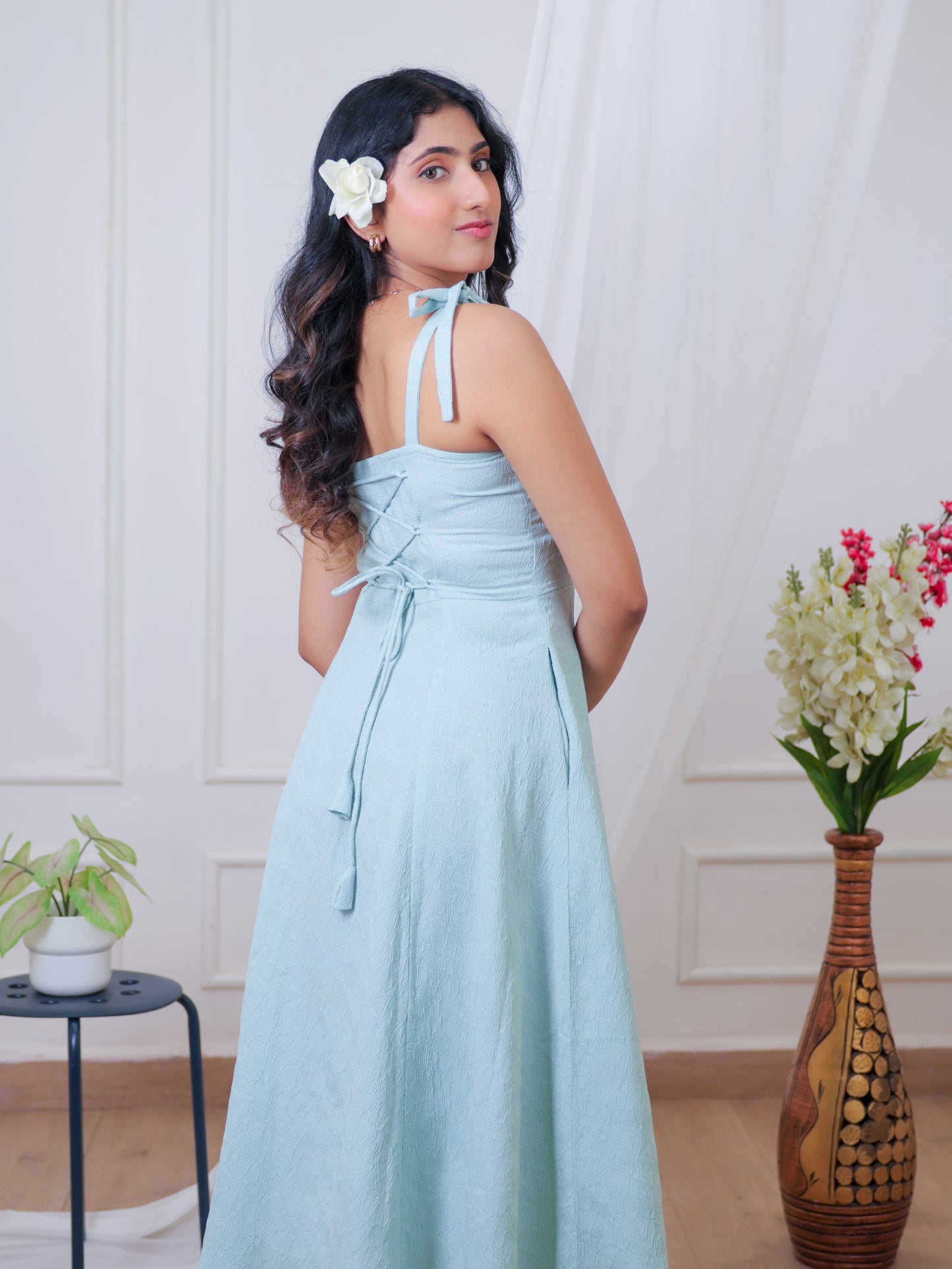 Mint floral fit & flare midi dress, front image
